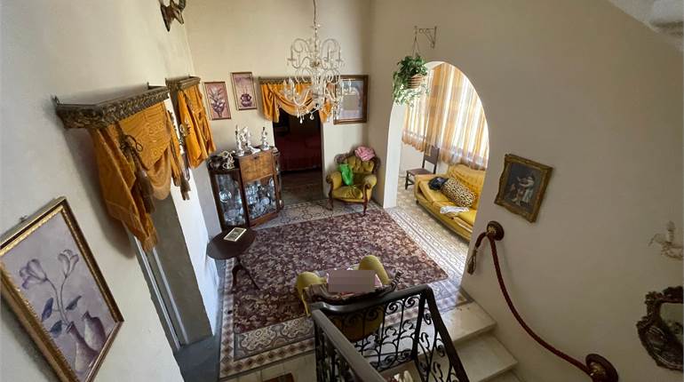 Mosta - Imposing 4 Bedroom Townhouse 