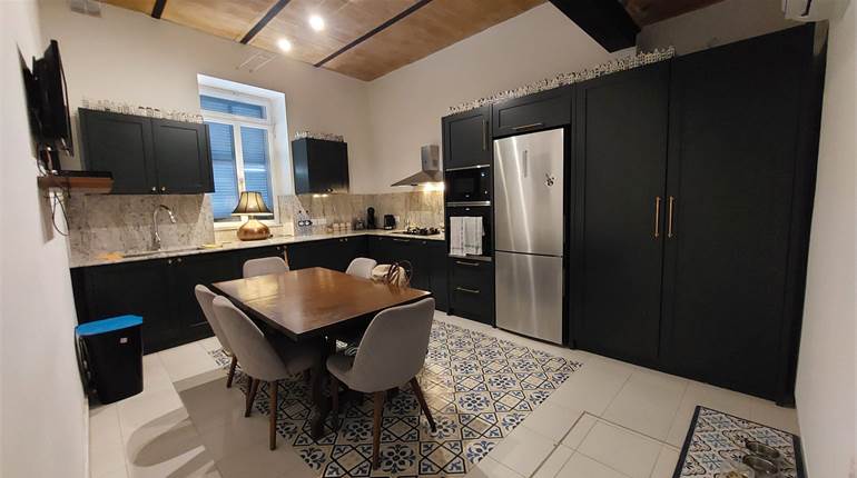 Tarxien - 2 Bedroom Highly Converted Townhouse 