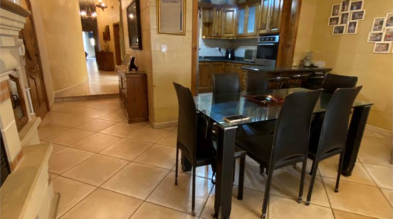 Victoria Gozo - 3 Bedroom Furnished Elevated Apartment